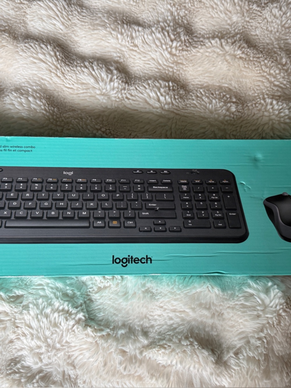Logitech MK360 Wireless Keyboard and Mouse Set - Black and Teal Accent new!